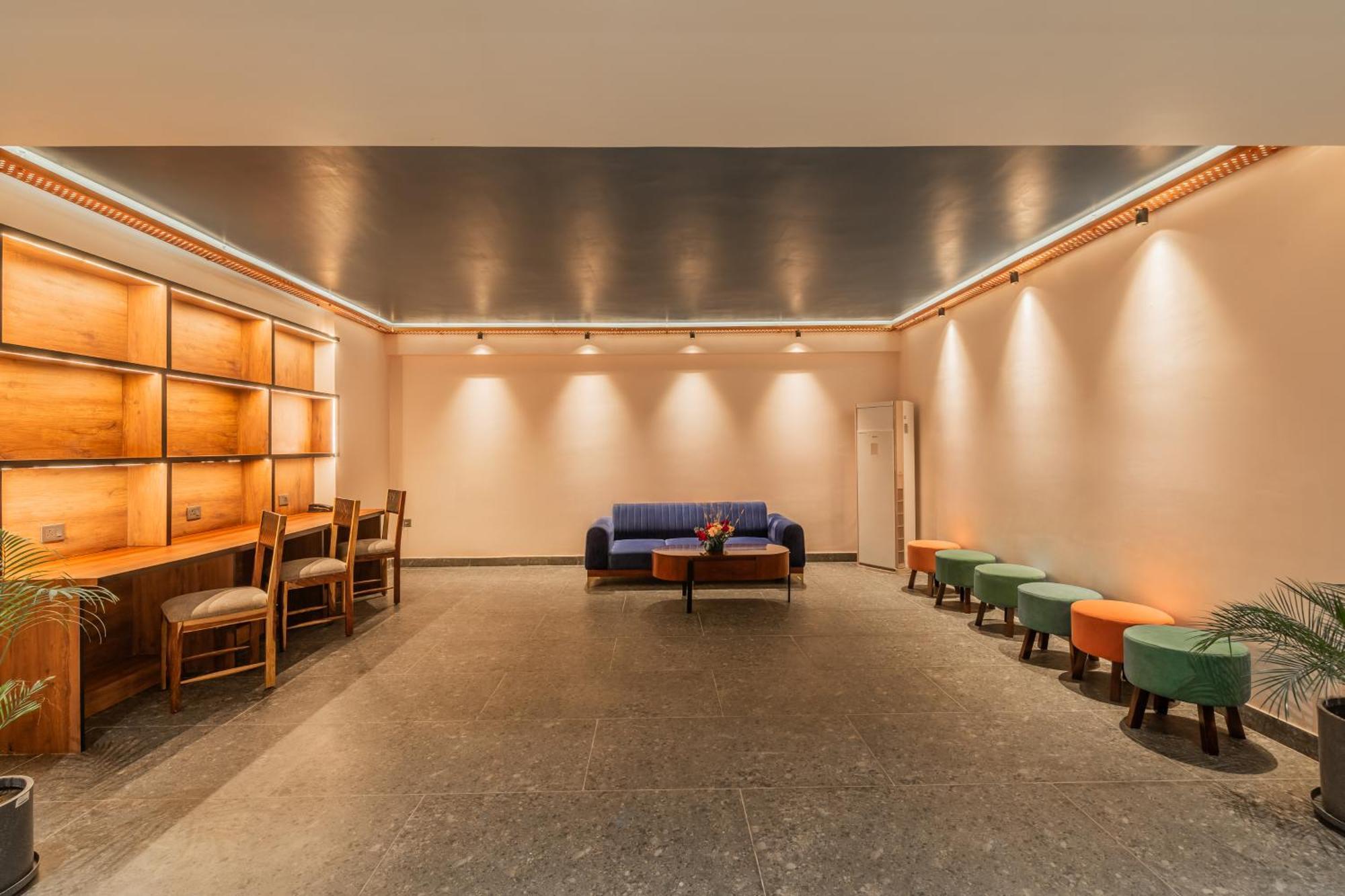 Clarks Inn Suites Jaipur Ngoại thất bức ảnh